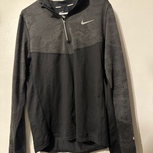 Nike dri-fit pull over
